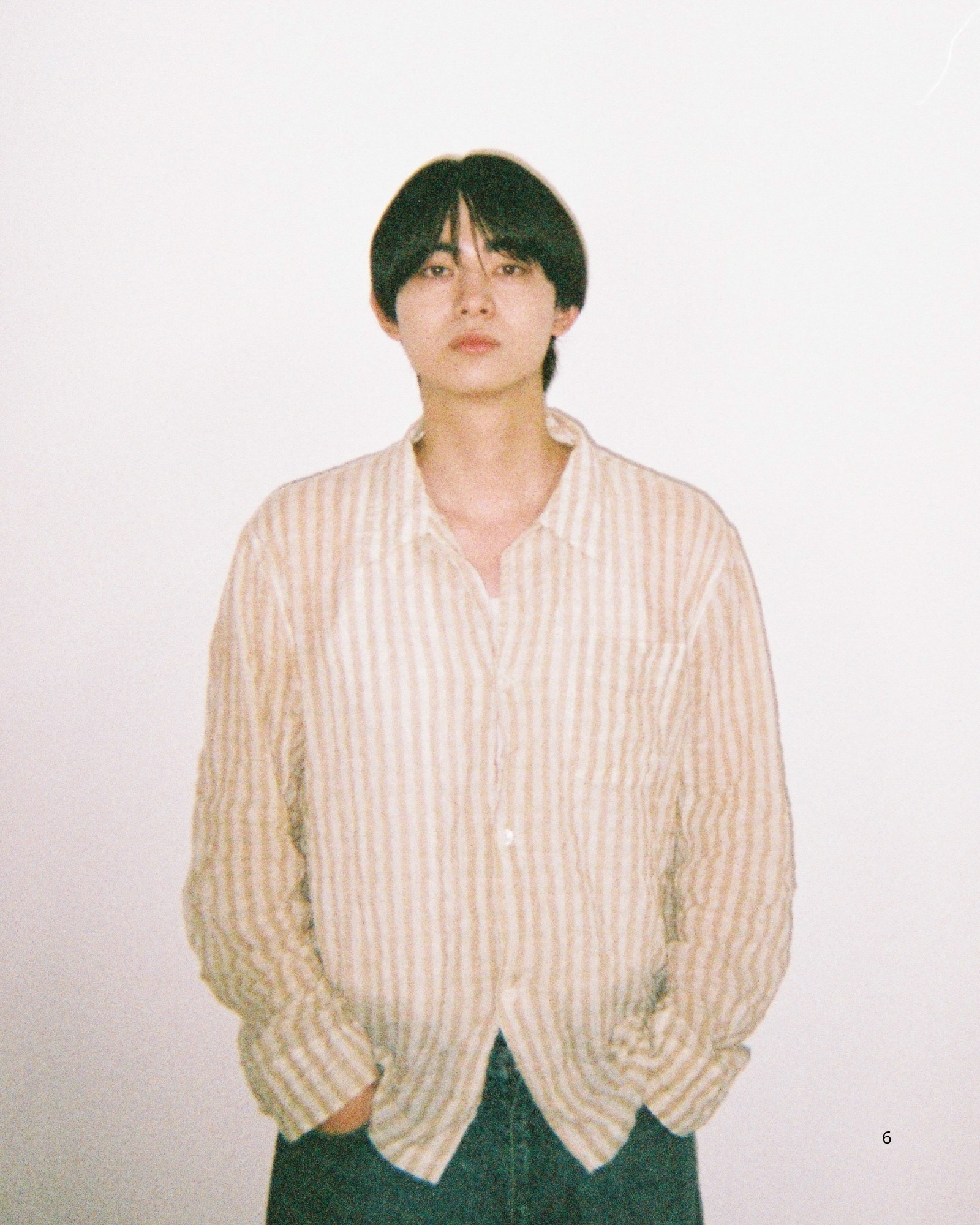 260827丨mnn更新🐈‍⬛#丰田裕大# 

【特别告知🗣️】今年夏天，Men's Non-no模特们真正觉得买得值的东西是什么？从今天起每天发布10人的Best Buy！▶︎滑动&保存查看☑︎

从运动鞋、牛仔裤、衬衫、包袋等时尚单品，到化妆水、防晒等美妆产品，我们将逐一介绍每位模特充满个人讲究的精选好物。

 ​