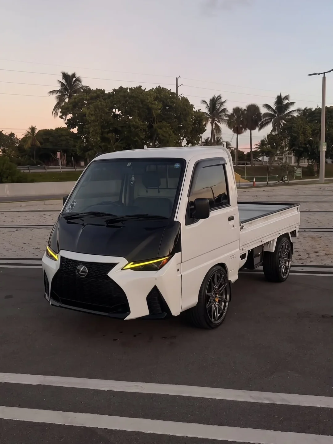如果Lexus造一辆Kei truck🤣