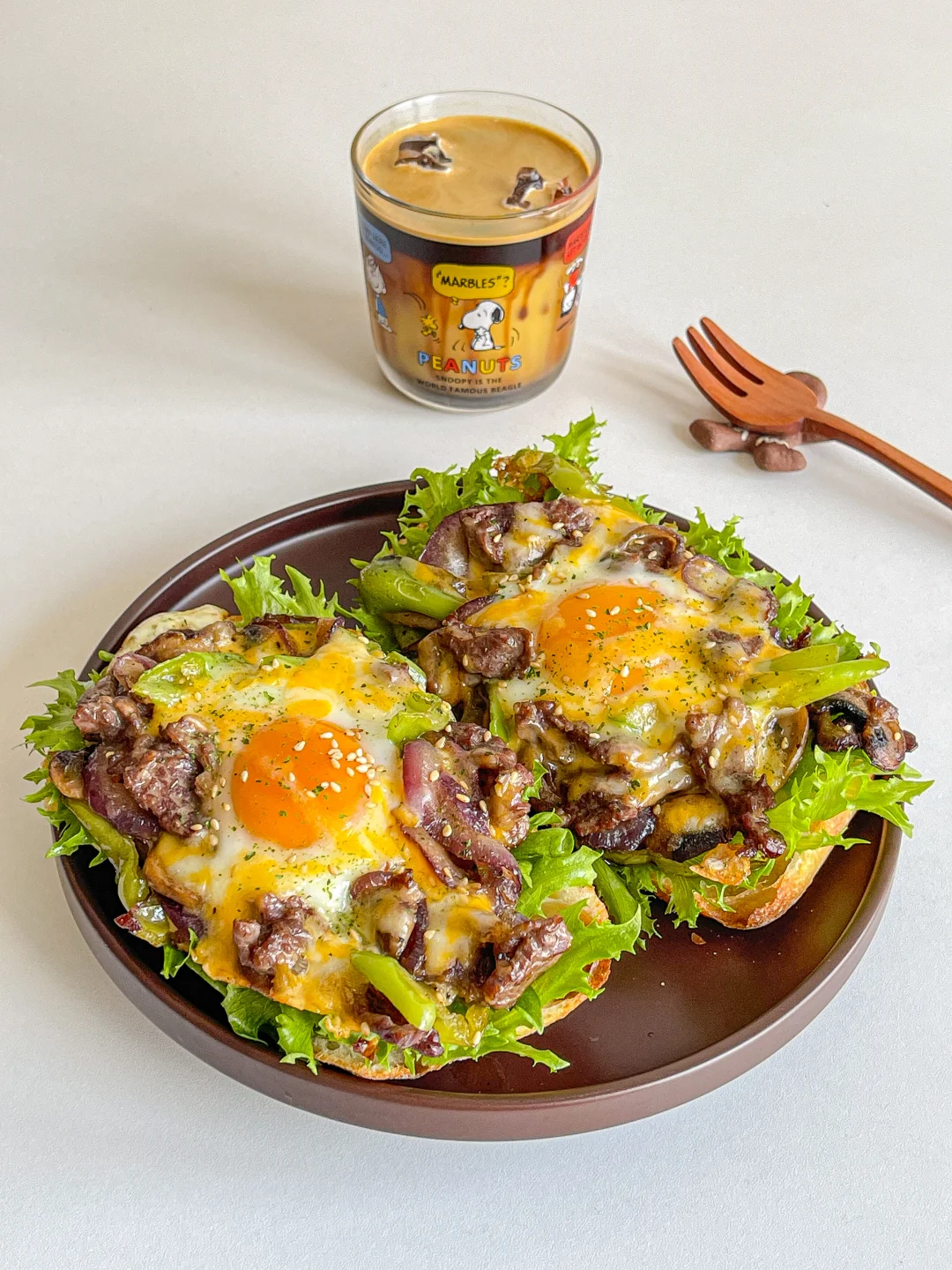 元气早午餐🥪青椒牛肉恰巴塔三明治☕️美式