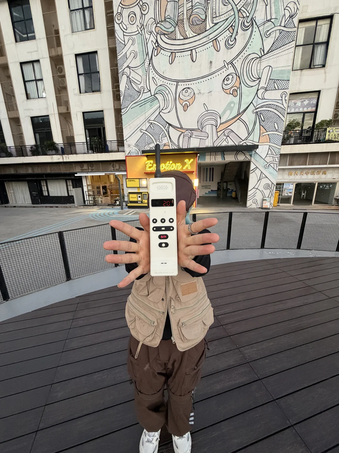 📞 救命！这年头充电宝都开始“混黑道”了！