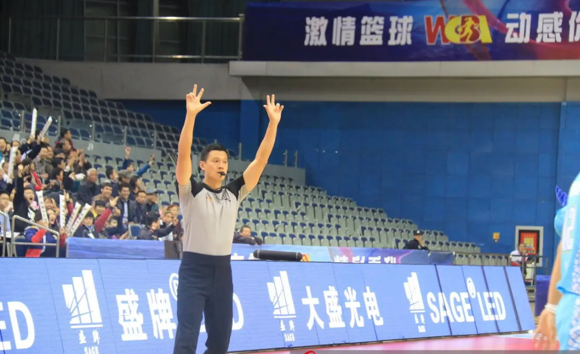 CBA半决赛G3裁判阵容大变动5月21日晚间，浙江广厦对阵深圳男篮半决...