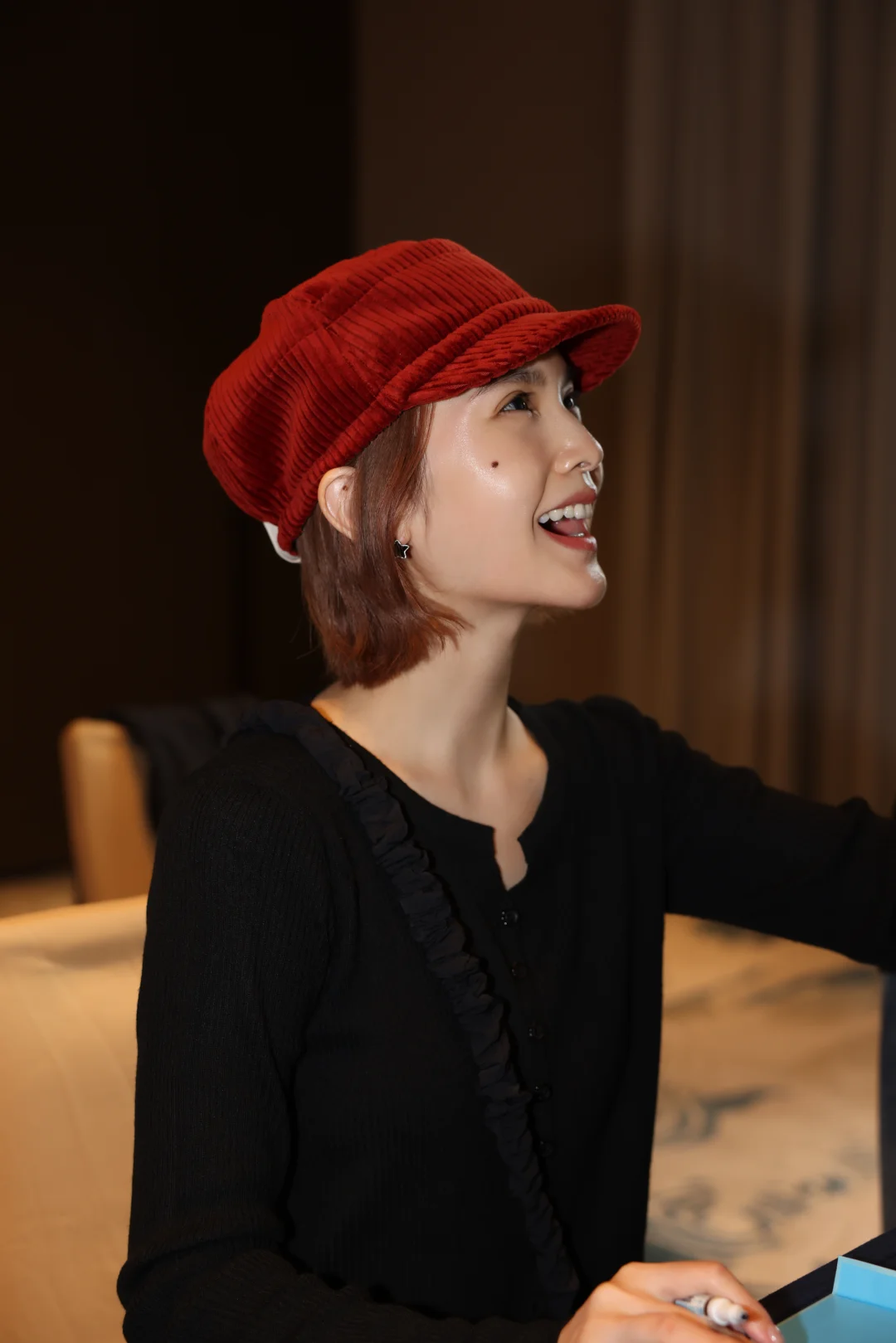 「房间里的花絮图」 报告！有仙女在煽动翅膀🪽