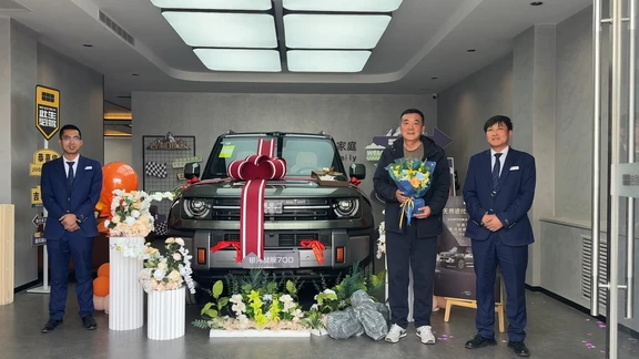 恭喜老板喜提银河战舰700🎉