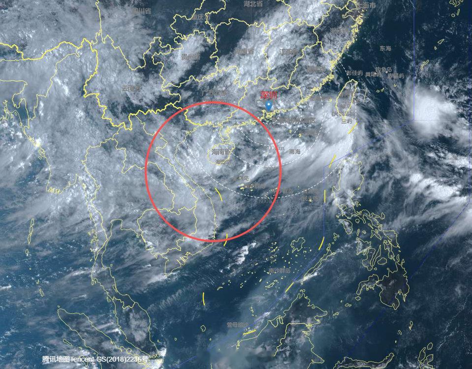 #深圳本周阵雨仍然频繁# 第18号台风“沙德尔”已经于30日17时停编，但其残余云系仍在雷州半岛东部近海徘徊，未来2-3天“沙德尔”残涡将持续影响广东沿海，我市天气不稳定，请注意关注天气变化~！ ​