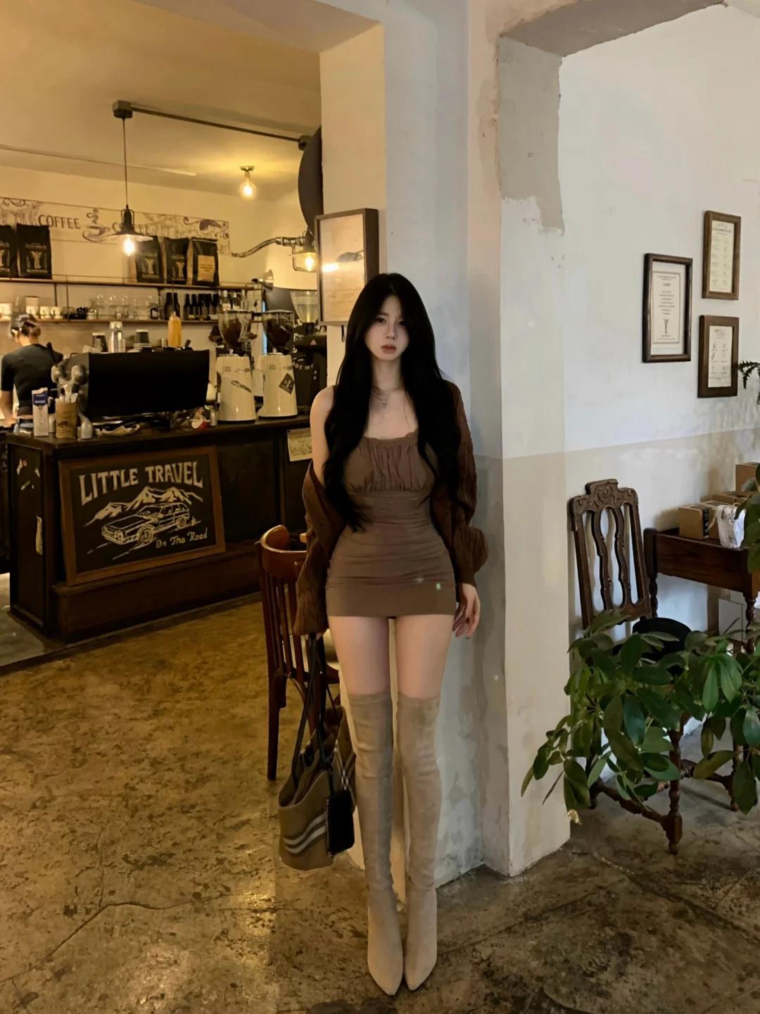 不知道 我的身材很曼妙