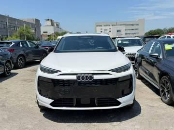 奥迪Q6 茉莉白 黑内 首发版<br />指导价399800元<br ...