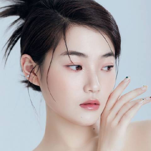 鹿卓一