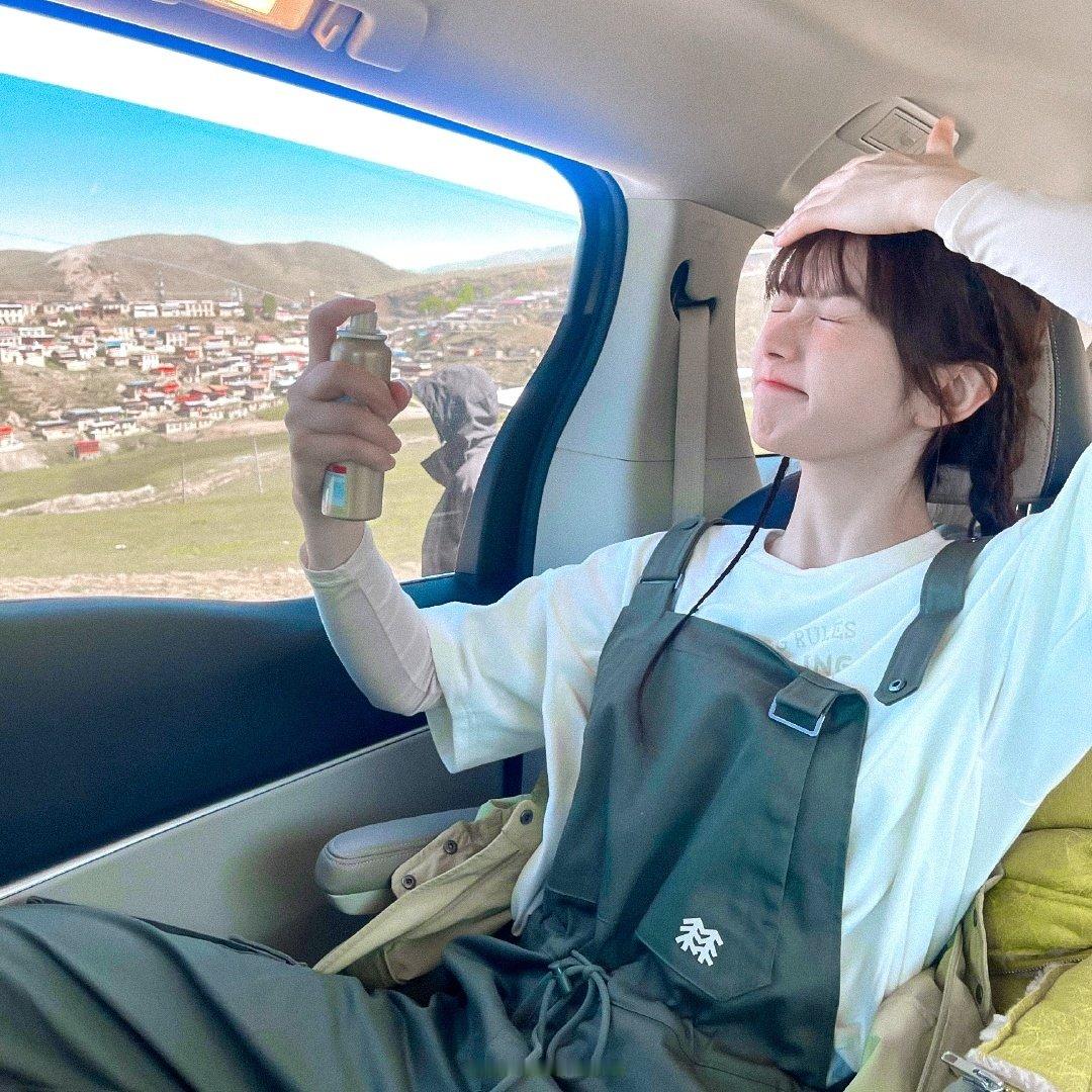 #田曦薇唱周杰伦#
田曦薇人美声甜，专业能力也不在话下
粉这样的女明星也太幸福了[捂嘴哭] ​