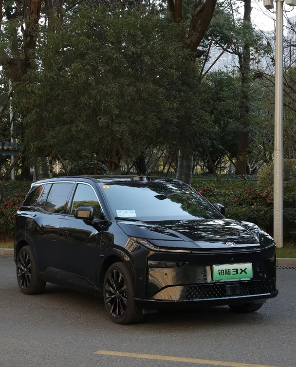 十万出头的合资纯电SUV铂智3X实车太棒了