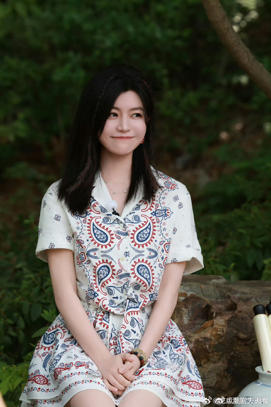 #陈妍希回应40岁女演员现状##我家那闺女# 陈妍希直面中生代女演员困境，呼吁多塑造多元女性形象，不要被年龄标签束缚住演员。 ​