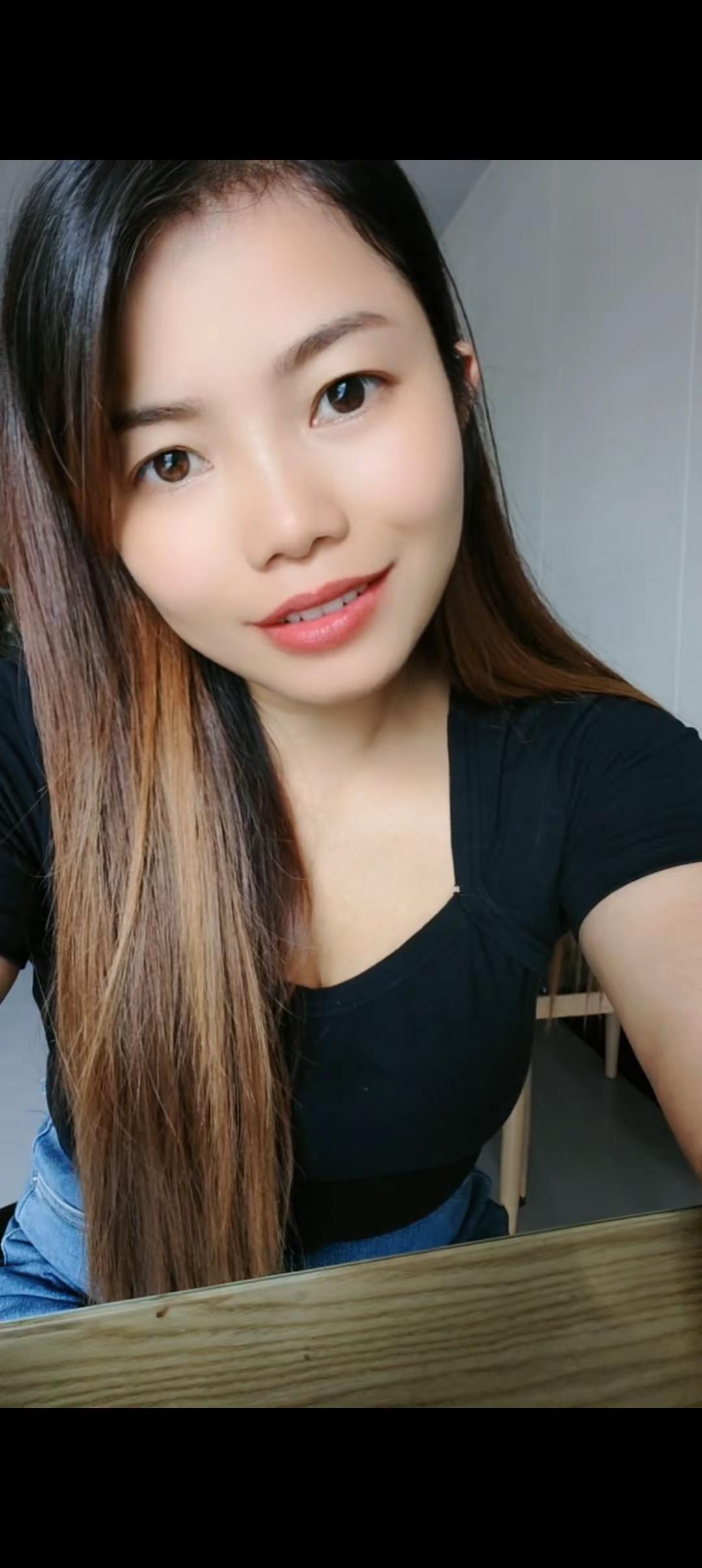 <p>甜系美女 <!--{img:0}--></p><img src=...