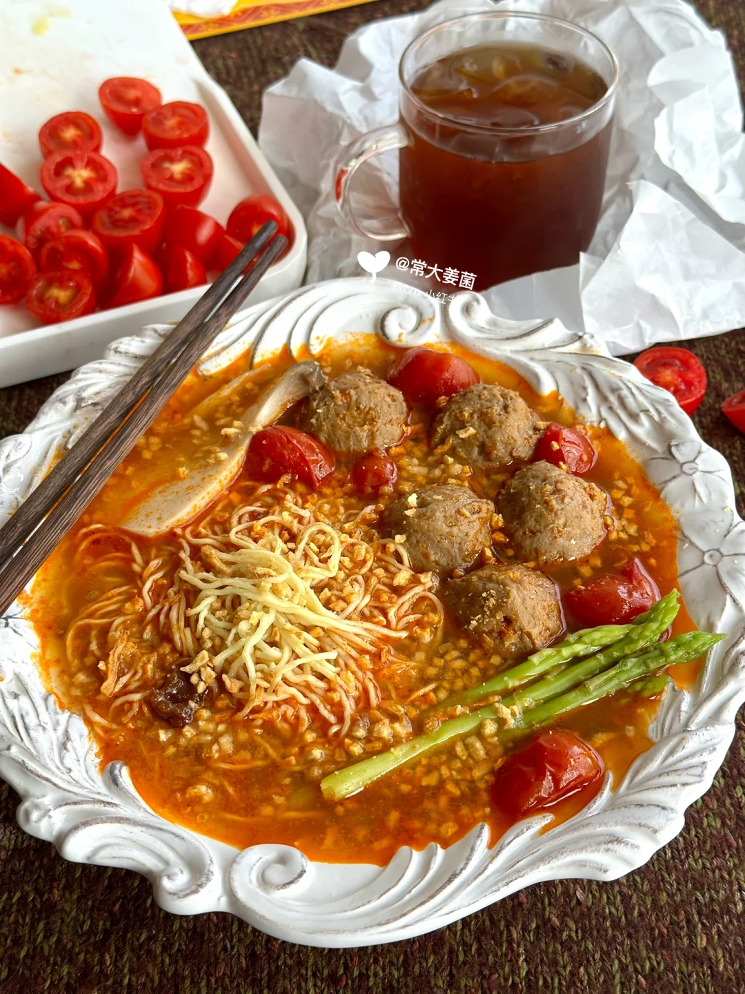 番茄酸汤牛肉丸竹升面🍅🍜🤤汤都喝光！！