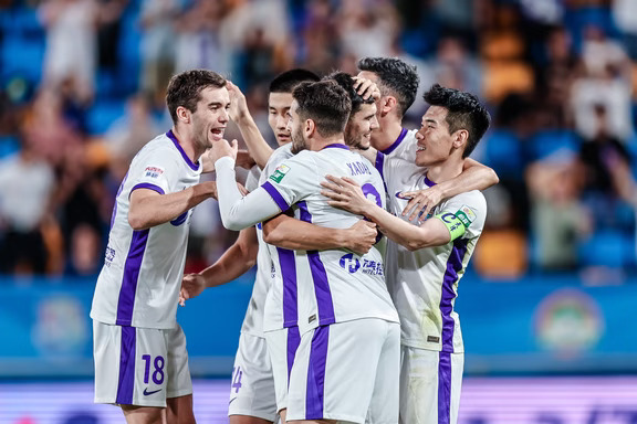 天津津门虎主场2-1战胜浙江俱乐部绿城📸