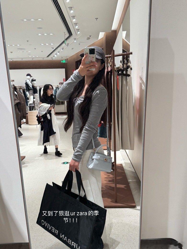 慢慢慢生活[抱一抱] ​