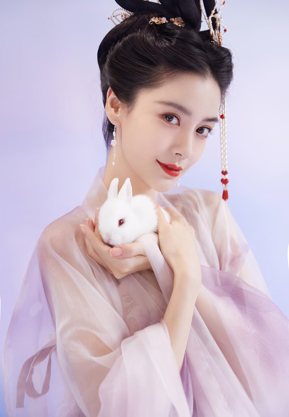 中秋快乐！🥮🌕🐰