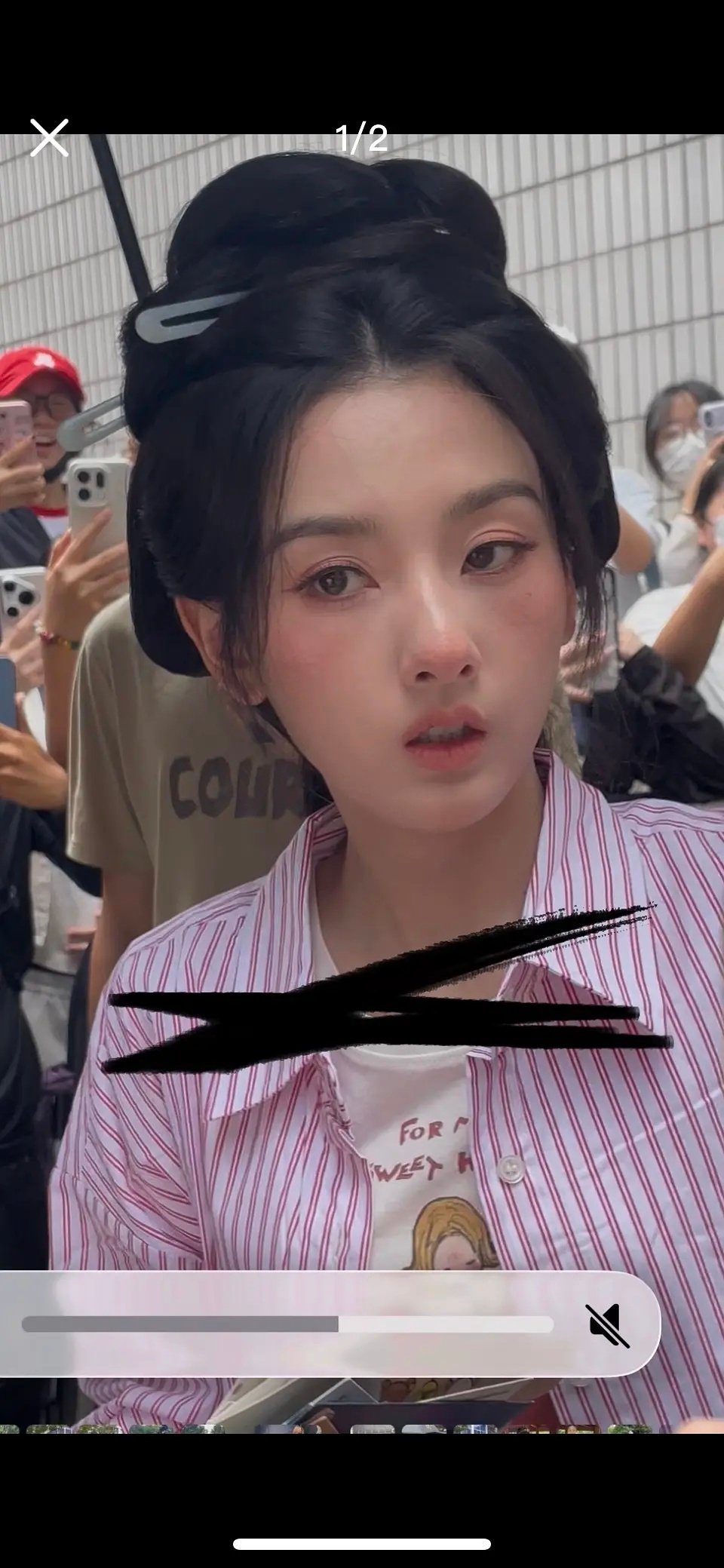 祖儿和超越面部平整度都很顶，完爆一些离不开滤镜打光的 ​