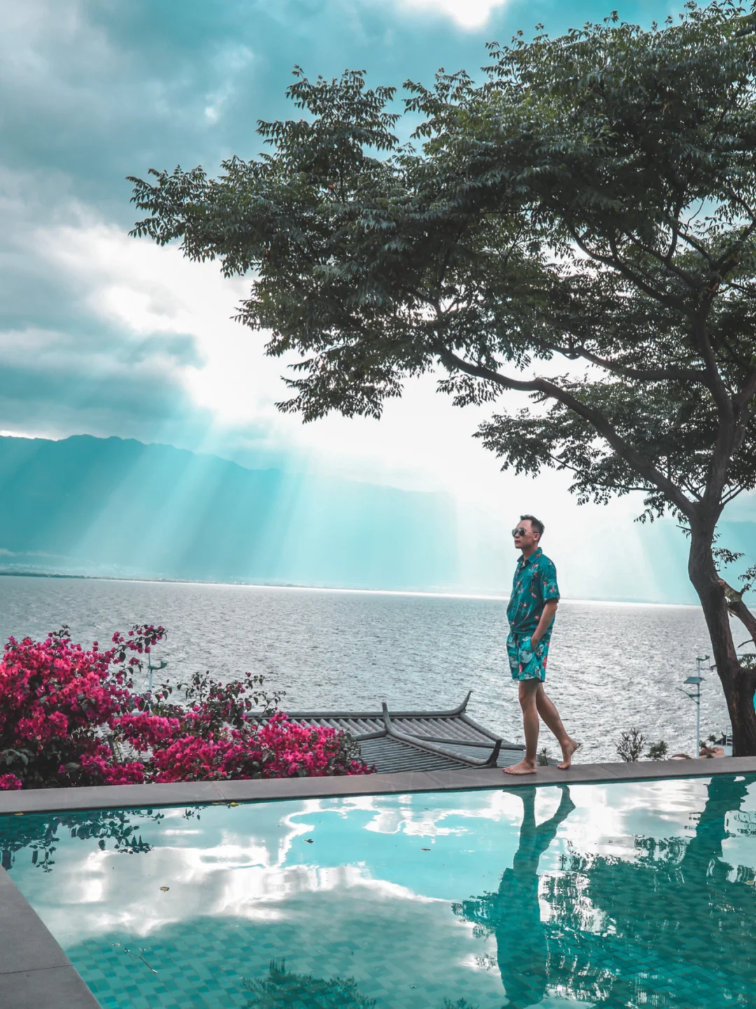 这里才是洱海边，超美的圣托尼｜大理民宿