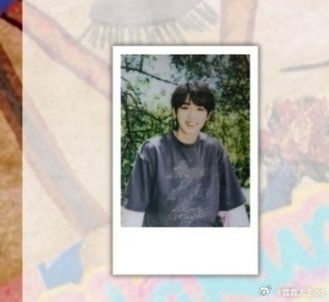 #丁程鑫周边中转站[超话]# 出两张一起76包邮 ​
