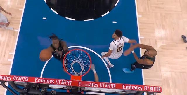 森林狼是真的强悍！伤了两个主力，有人顶上来。新狼王出现，狼崽子在伤了狼...