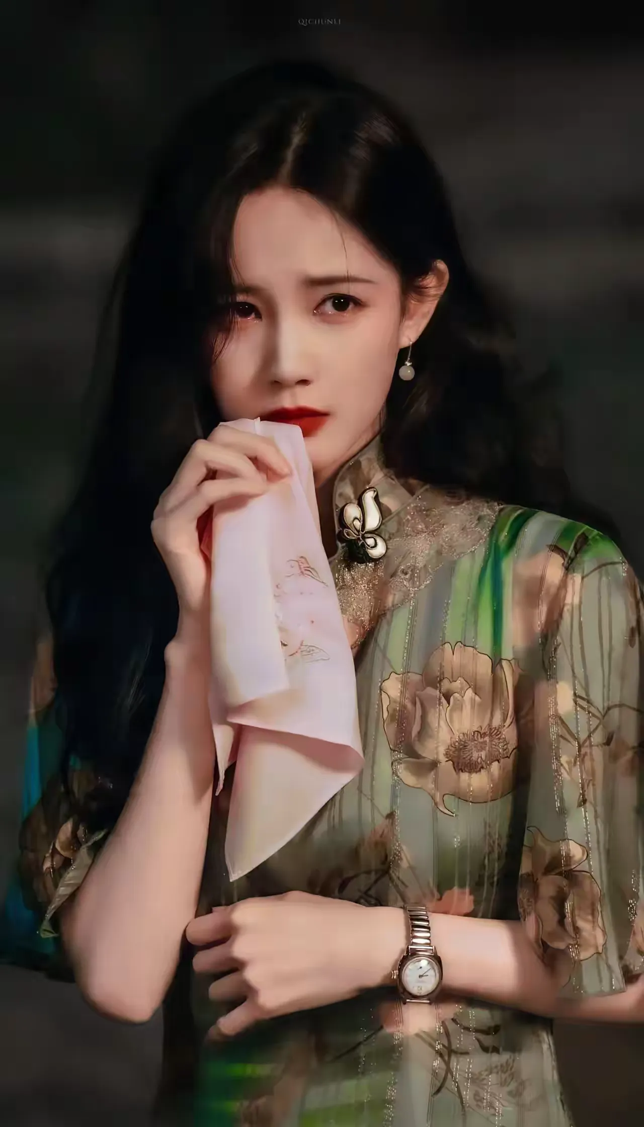 李一桐
