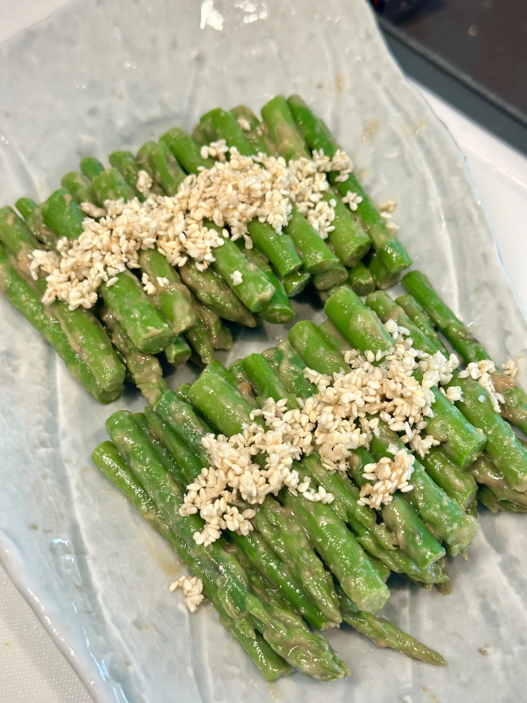 白芝麻味噌生姜拌芦笋🌱春日芦笋甜嫩别错过
