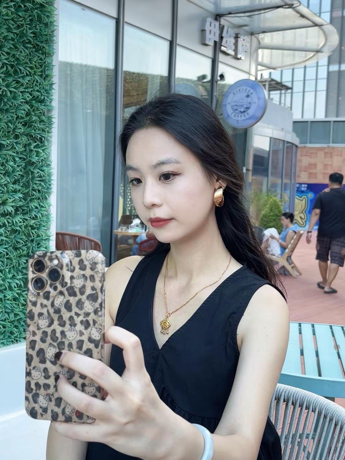 My  girl  请你再靠近我一点点