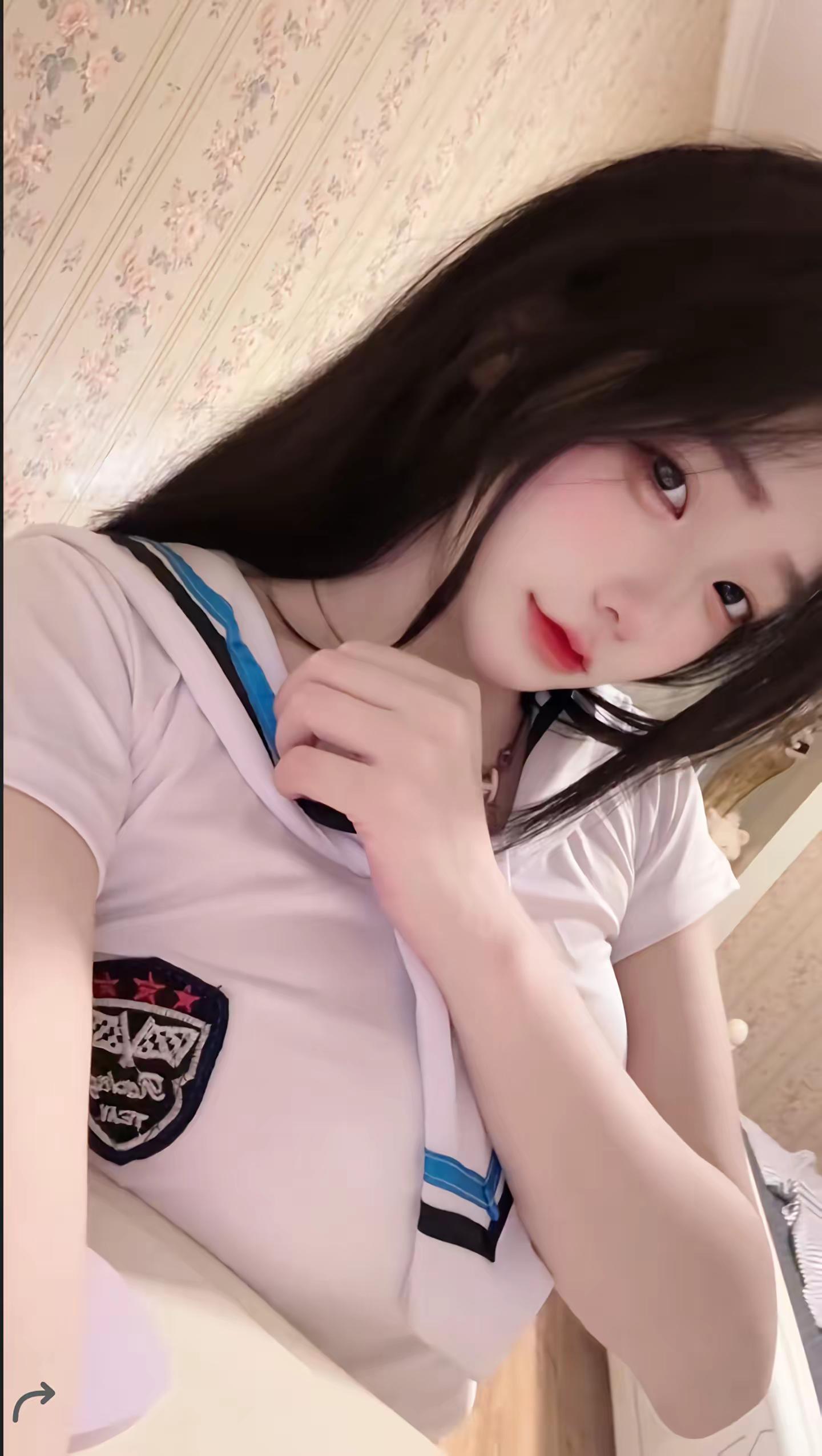 <p>jk制服女孩 <!--{img:0}--><!--{img:1}...