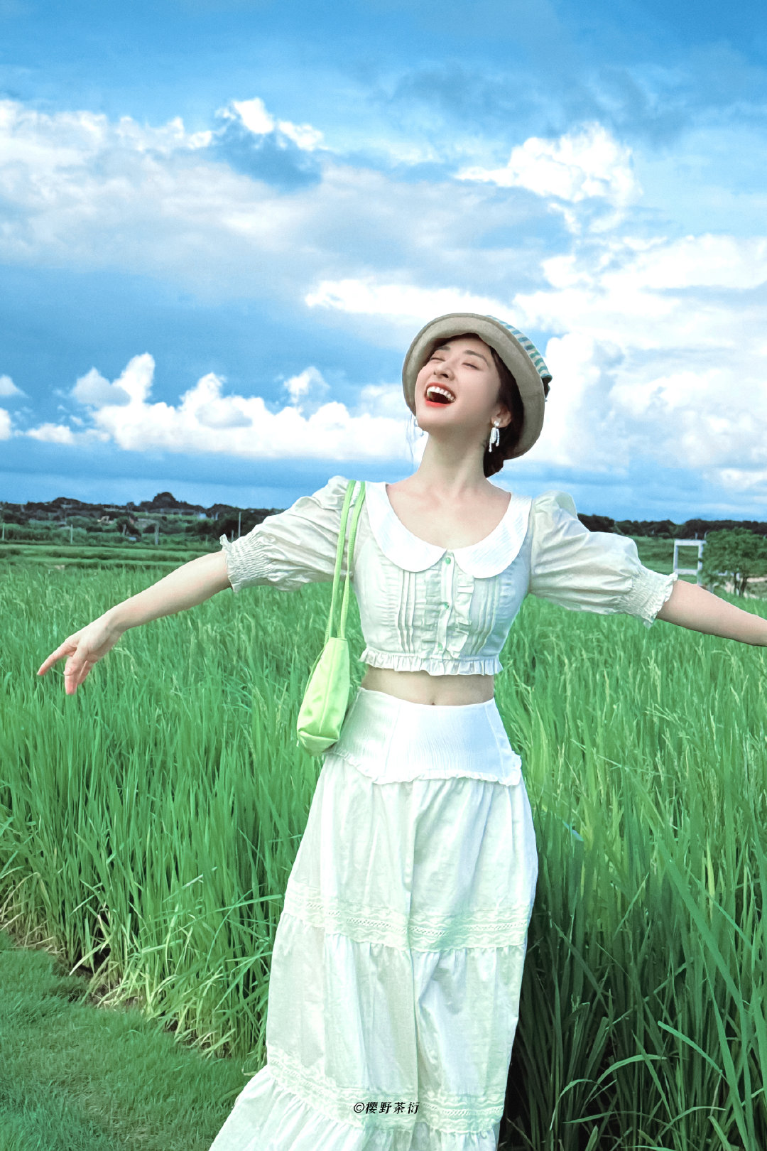 沈月

南法假日👒 ​