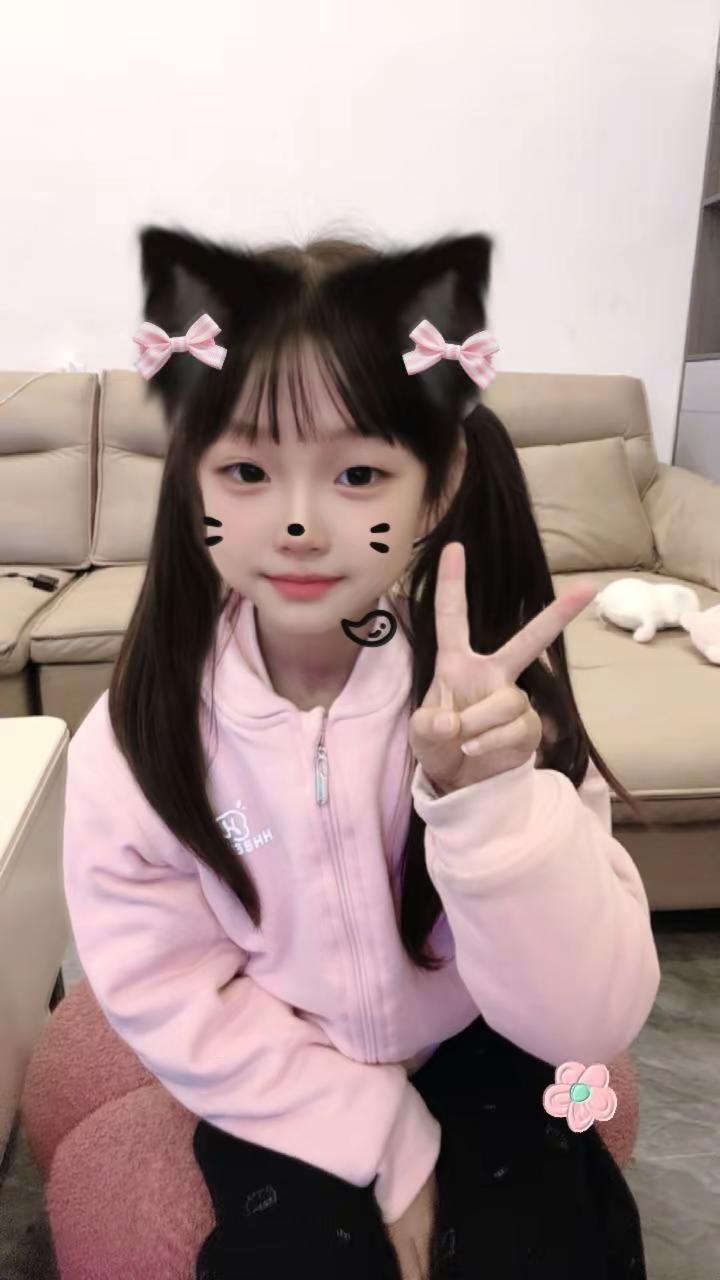 今天又甜又乖😘