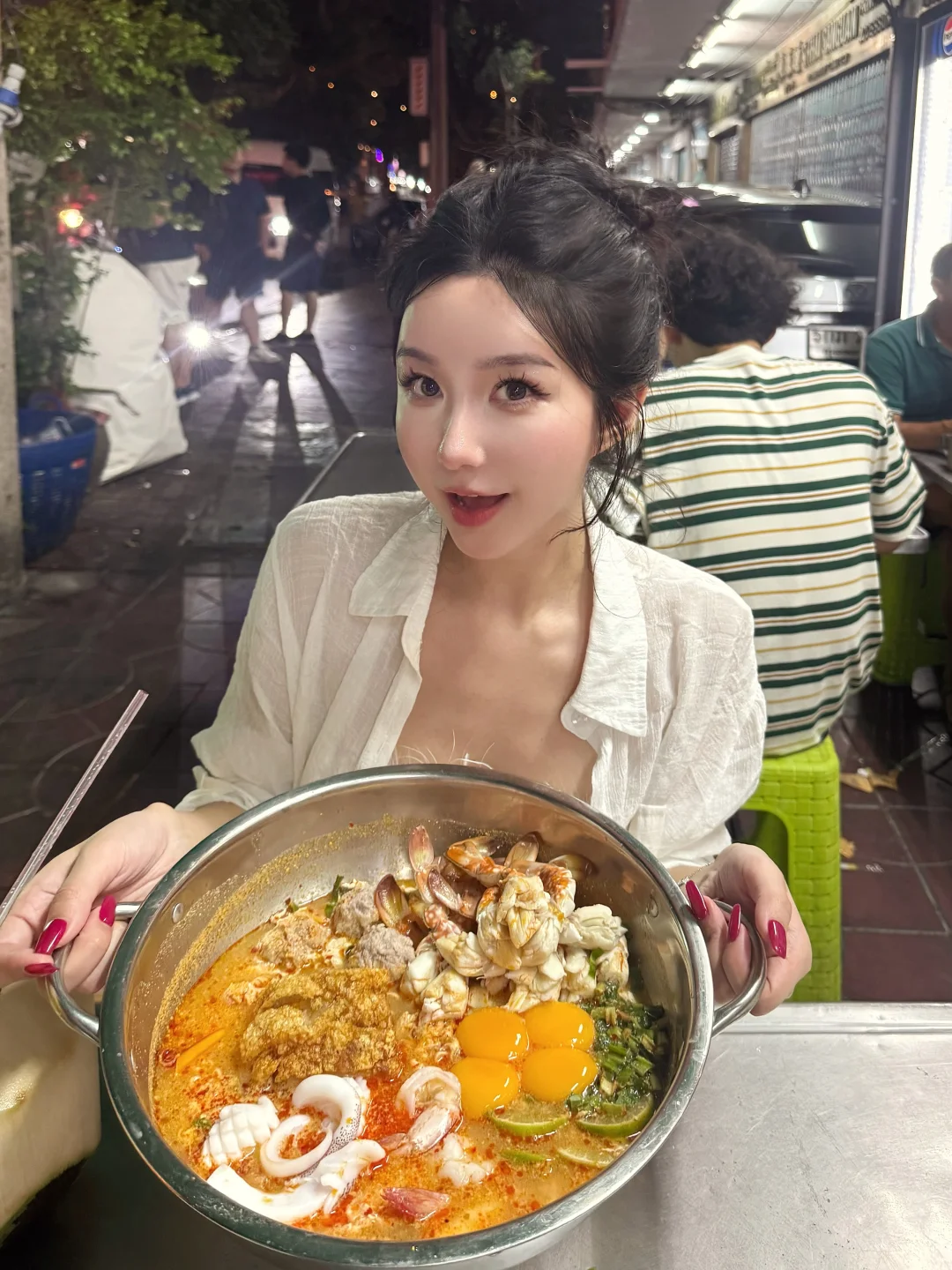 曼谷排队2️⃣小时的网红妈妈面到底值不值❓