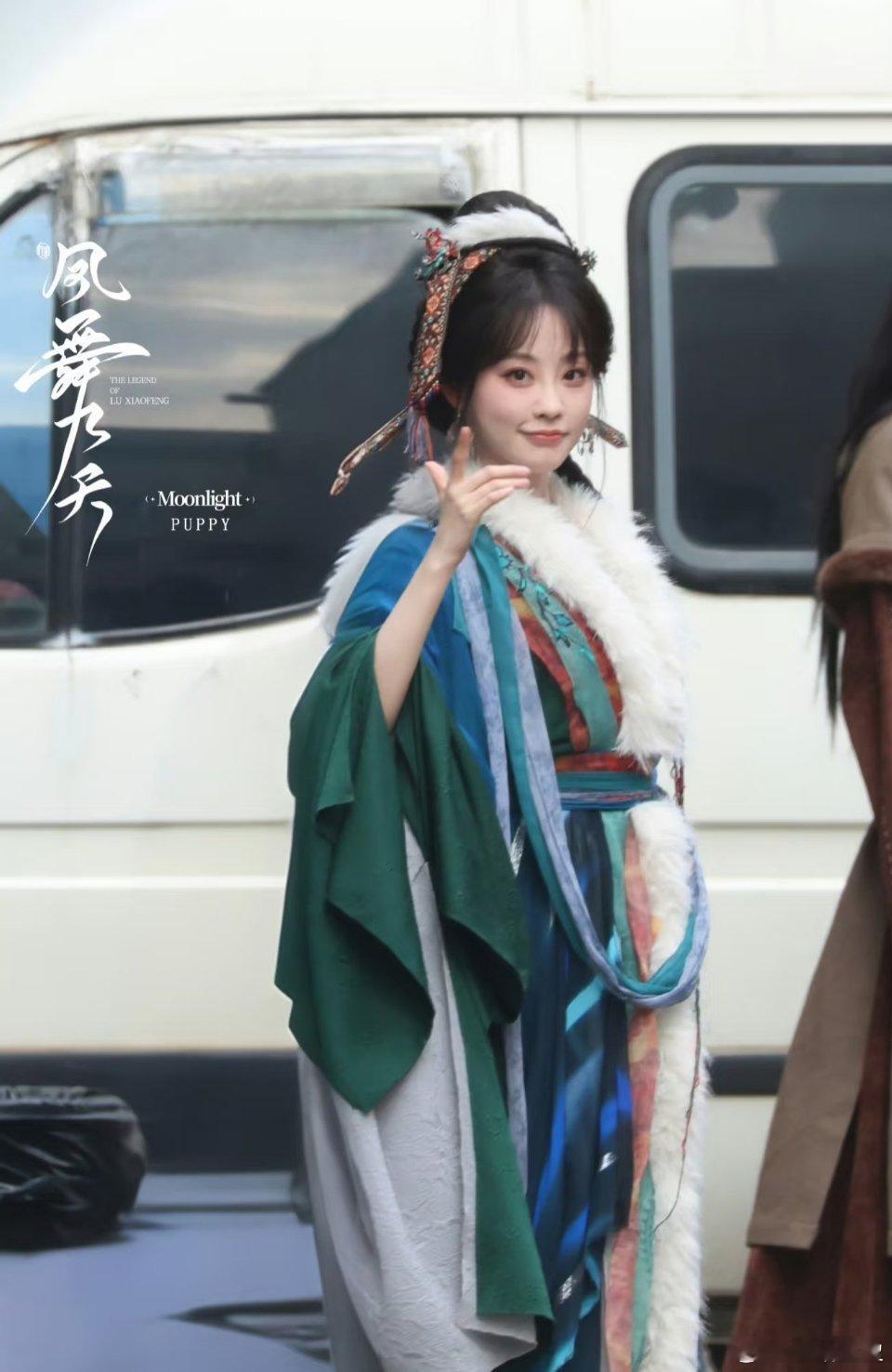 #祝绪丹[超话]#zxd#祝绪丹玉香# zxd#祝绪丹[超话]#
我们的距离是0.6厘米，那是屏幕的厚度，如果我的眼泪掉下去 你那里会下连绵不断的雨吗 ​