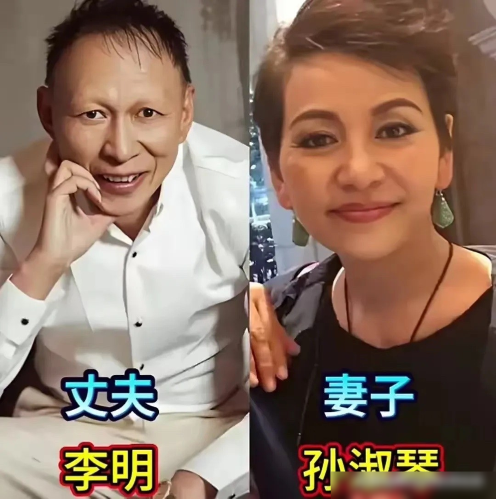 林永健娶军花那年，领证就一盘土豆丝，连婚纱照都没有。
外界一直纳闷，周冬齐长那样，怎么就看上眼睛小、个子矮的林永健了。甚至有人当面问：你看上他啥了？
2003年，林永健父亲病重，弥留之际就想看儿子成家。两人一合计，闪婚。没婚礼、没戒指，桌上就俩菜：土豆丝，西红柿炒鸡蛋。
周冬齐说，看上的是他人