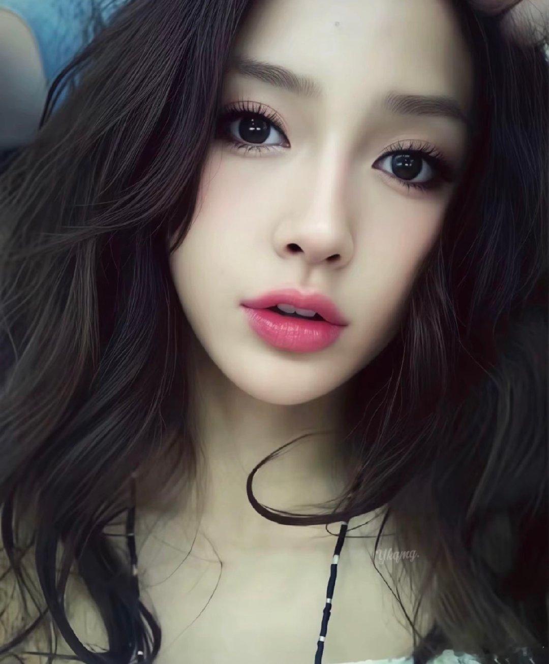 #angelababy[超话]#  今天生日在评论区抽一个宝宝v22.8 赞评[心] ​