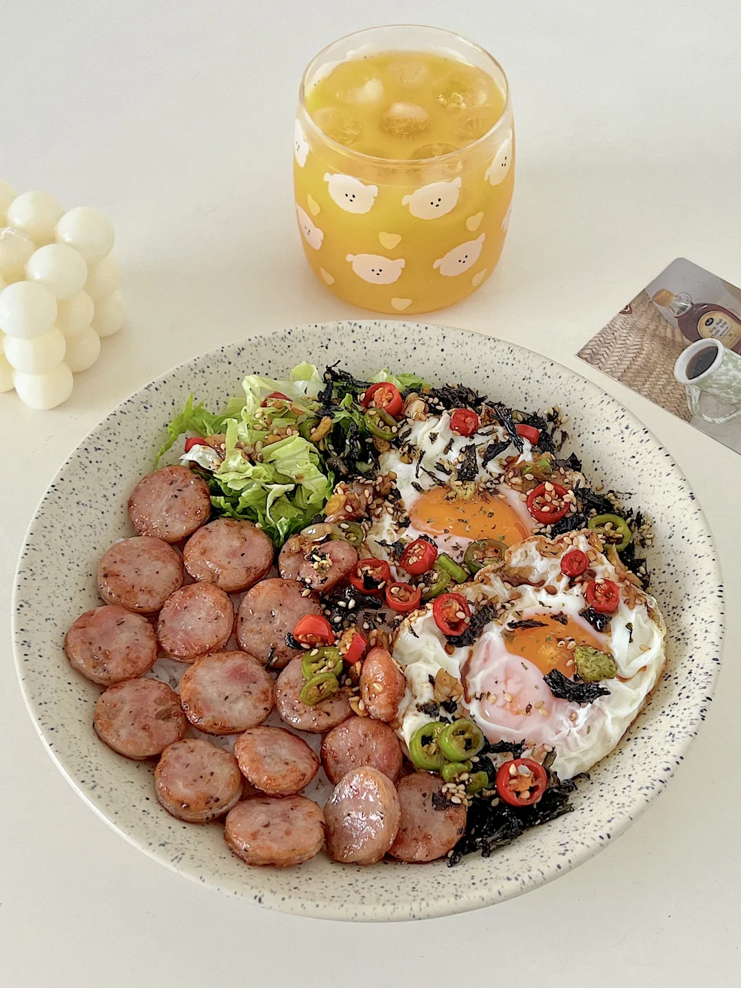 普通人的减脂餐🥣巨满足的原切肉肠煎蛋拌饭