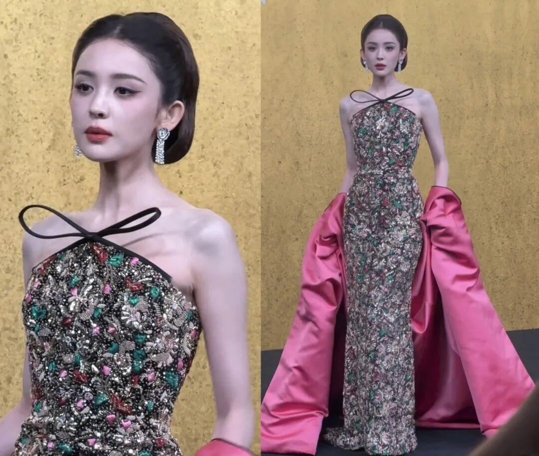VOGUE红毯：迪丽热巴惊艳，易梦玲暴瘦，黄磊女儿红毯首秀显成熟 ​