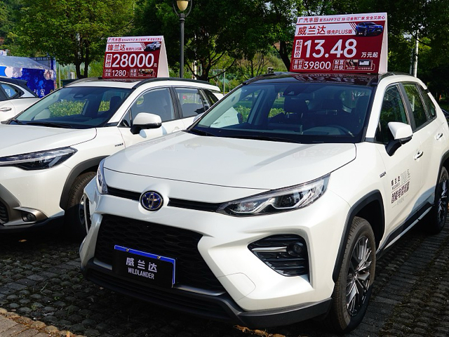 威兰达13万级合资SUV｜金九银十，工薪家庭代步优选

预算13万，想买一台合资家用SUV，看重长期稳定、养车便宜，金九银十威兰达值得一看。拿下车质网合资SUV质量体验第一名，威兰达从定位上，就是为普通家庭代步打造。
买车不能只看刚提车的新鲜感，更要考虑三五年之后的用车