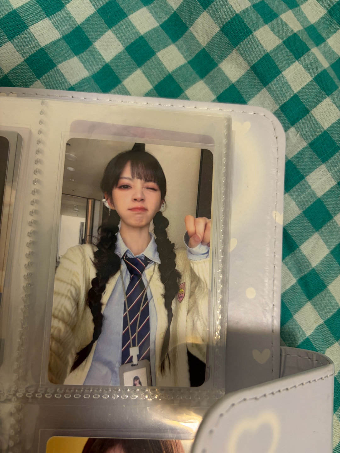 #田曦薇周边出物[超话]# 问问这张市场价多少 ​