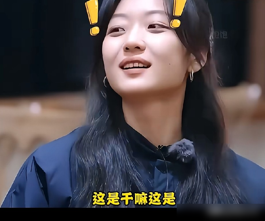 明星去澡堂洗澡，被当场认出太社死！
孙千自己在社交平台分享了这段尴尬经历。不止她，黄景瑜、李现、金晨都遇过同款尴尬：私人放松时间被围堵求合影，想躲都躲不开。
法律界早就有明确共识：哪怕是公众人物，非工作场合的私人空间，和普通公民一样受法律保护。私自围观、跟拍传播，都属于侵权。
可以追明星的作品