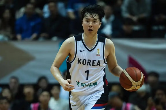 韩国男篮成亚运五冠王!