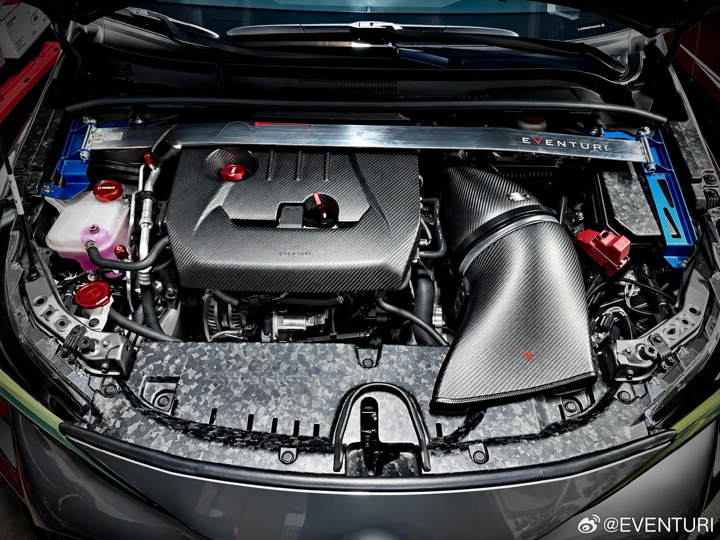释放 G16E-GTS 潜能｜GR 卡罗拉 Eventuri 碳纤维进气 + 涡轮管完整升级。#eventuri# ​