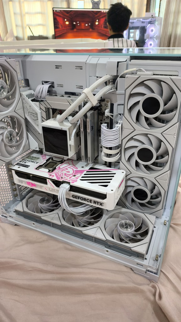 🇲🇾➗包豪斯全海景房rtx5070🐴9288