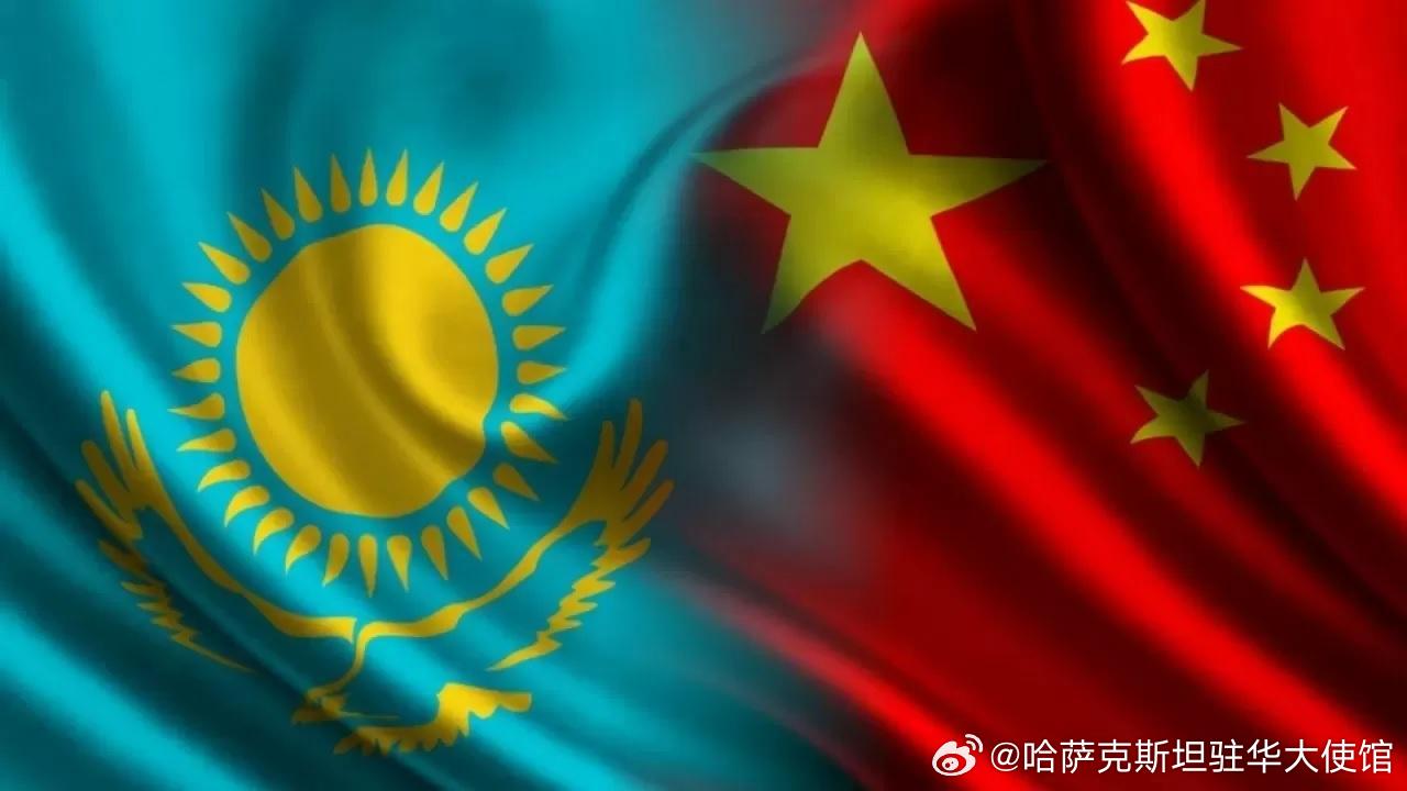 哈萨克斯坦农业部工作人员即将在中国接受现代农业技术及农工综合体管理方面的专业培训。
9月份期间，中国将举办多场面向哈萨克斯坦农业部及其地方分支机构专家的培训研讨会。此次培训是在哈萨克斯坦农业部与中国商务部双边合作框架下组织开展的。
培训项目涵盖六个专业课程板块。哈萨克斯坦专家将重点 ​