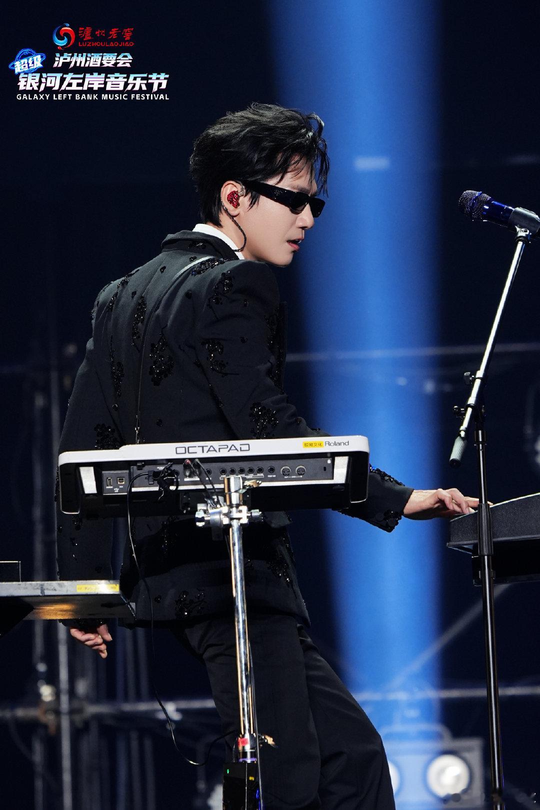 #陈楚生[超话]##陈楚生荒芜之境演唱会# 
陈楚生再宣一场音乐节！
2026年11月8日杭州~
华数不止音乐节来了！[春游家族][春游家族][春游家族]
四季度，音乐节目的脚步也近了[努力]
#2026不止音乐节# ​