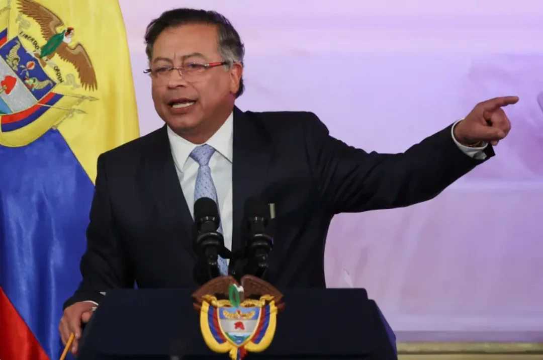 哥伦比亚总统：保卫国家！