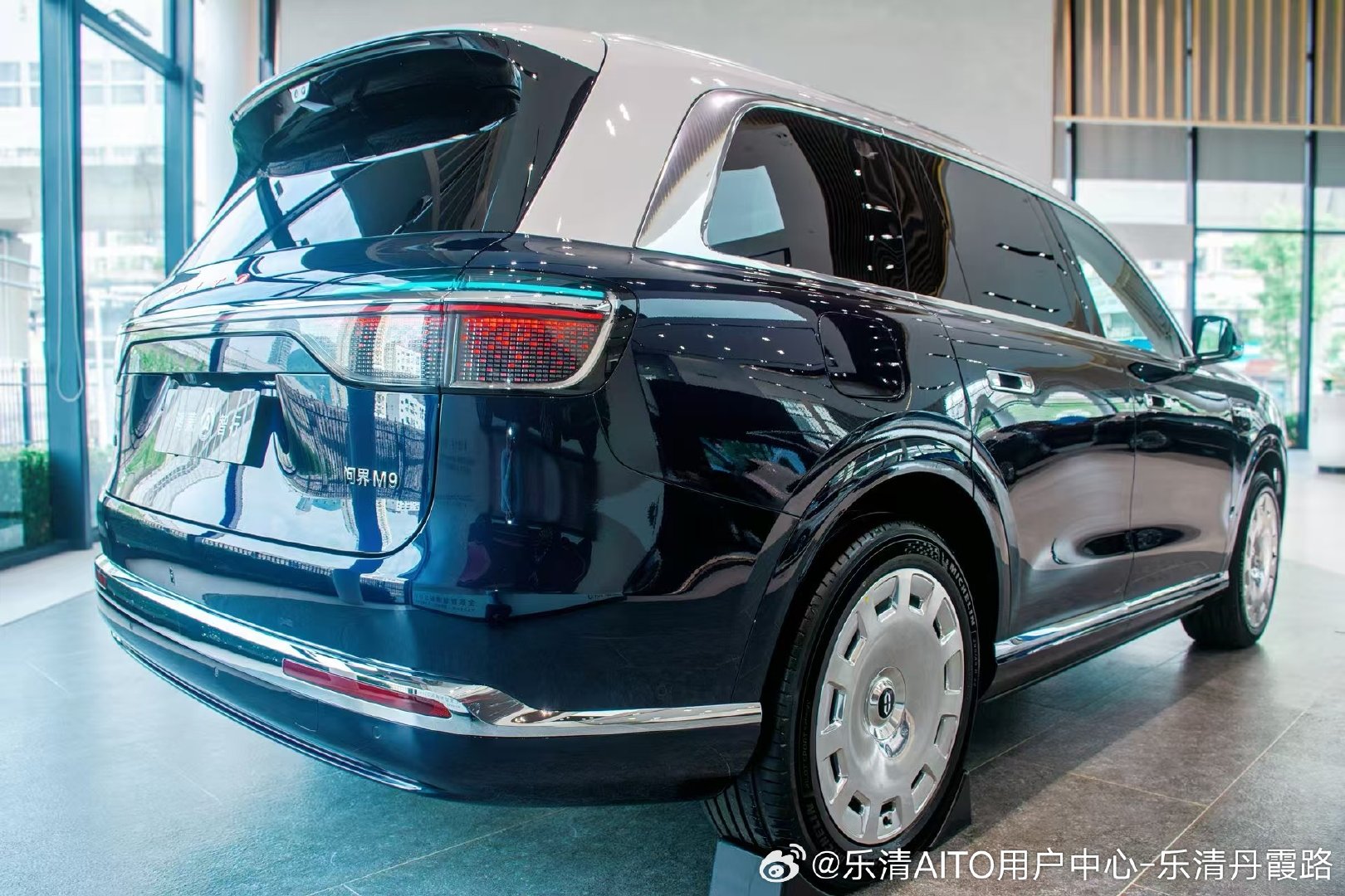 AITO问界M9Ultimate试驾品鉴会
#问界M9 领世而上 47.98万起 
🚘下定至高可享125000元购车权益
欢迎预约试驾，开启出行新体验🛞
📍AITO授权用户中心•温州乐清丹霞路  ​