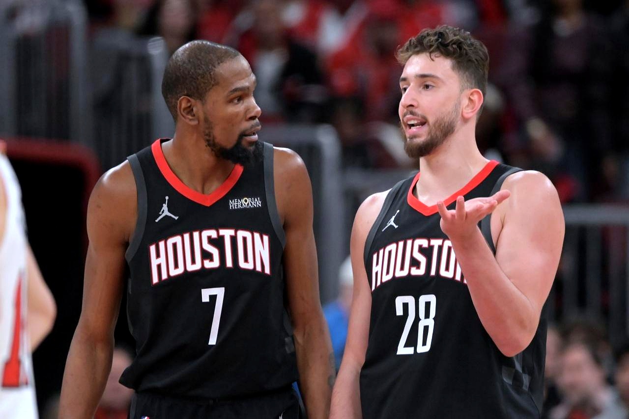 火箭队真的要被横扫了？0比3，再输一场就回家！    G3主场，最后3...