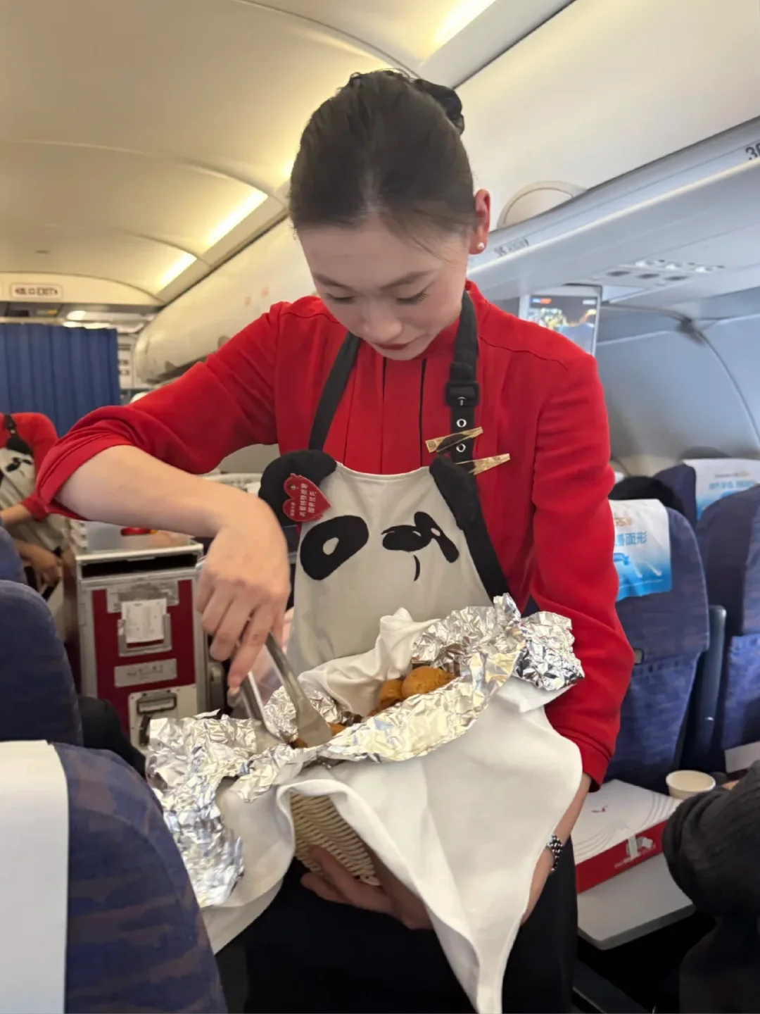 成都飞洛杉矶就坐“喂猪航”川航A350！