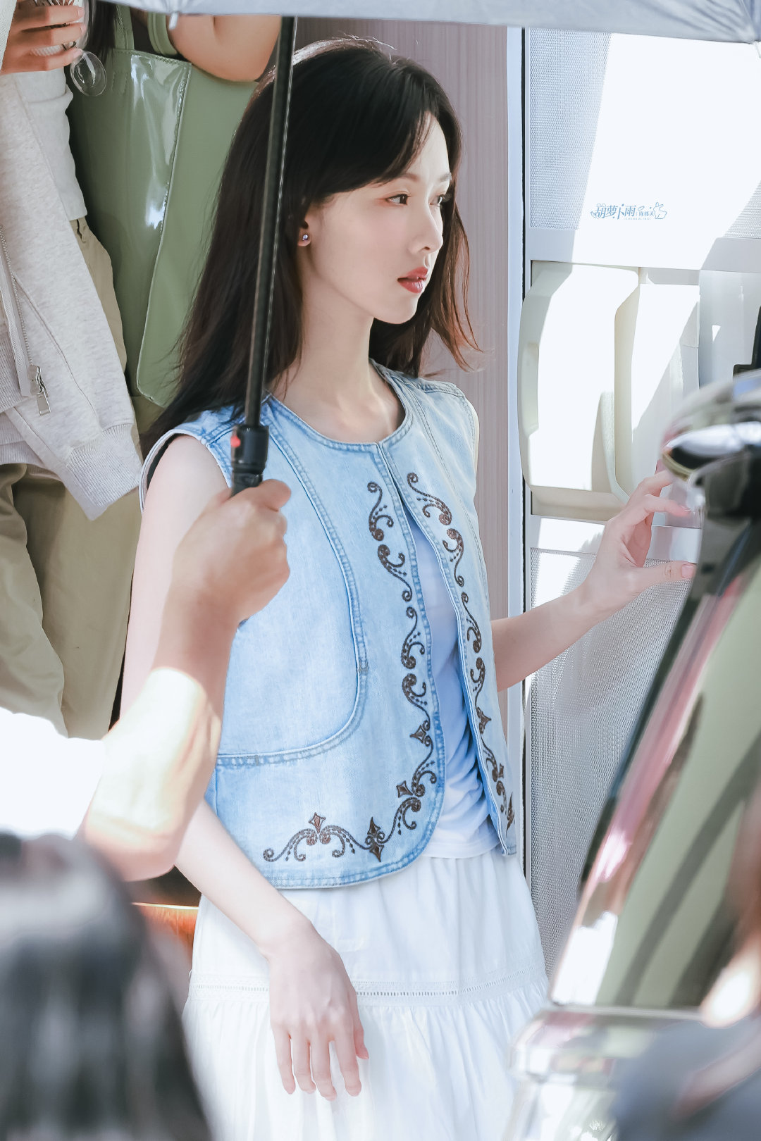 #陈都灵# cdl#陈都灵白幼薇# 

差1
“冬日的暖阳还未坠落，你依旧如光” "𝓣𝓱𝓮 𝔀𝓪𝓻𝓶 𝔀𝓲𝓷𝓽𝓮𝓻 𝓼𝓾𝓷 𝓱𝓪𝓼 𝓷𝓸𝓽 𝔂𝓮𝓽 𝓯𝓪𝓵𝓵𝓮𝓷, 𝓪𝓷𝓭

​