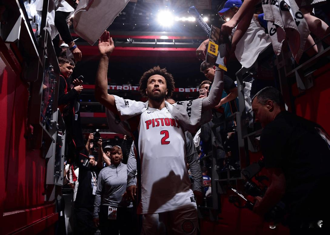 黑八要来了？魔术03年同款剧情曾被惊天逆转   4月28日，NBA季后...