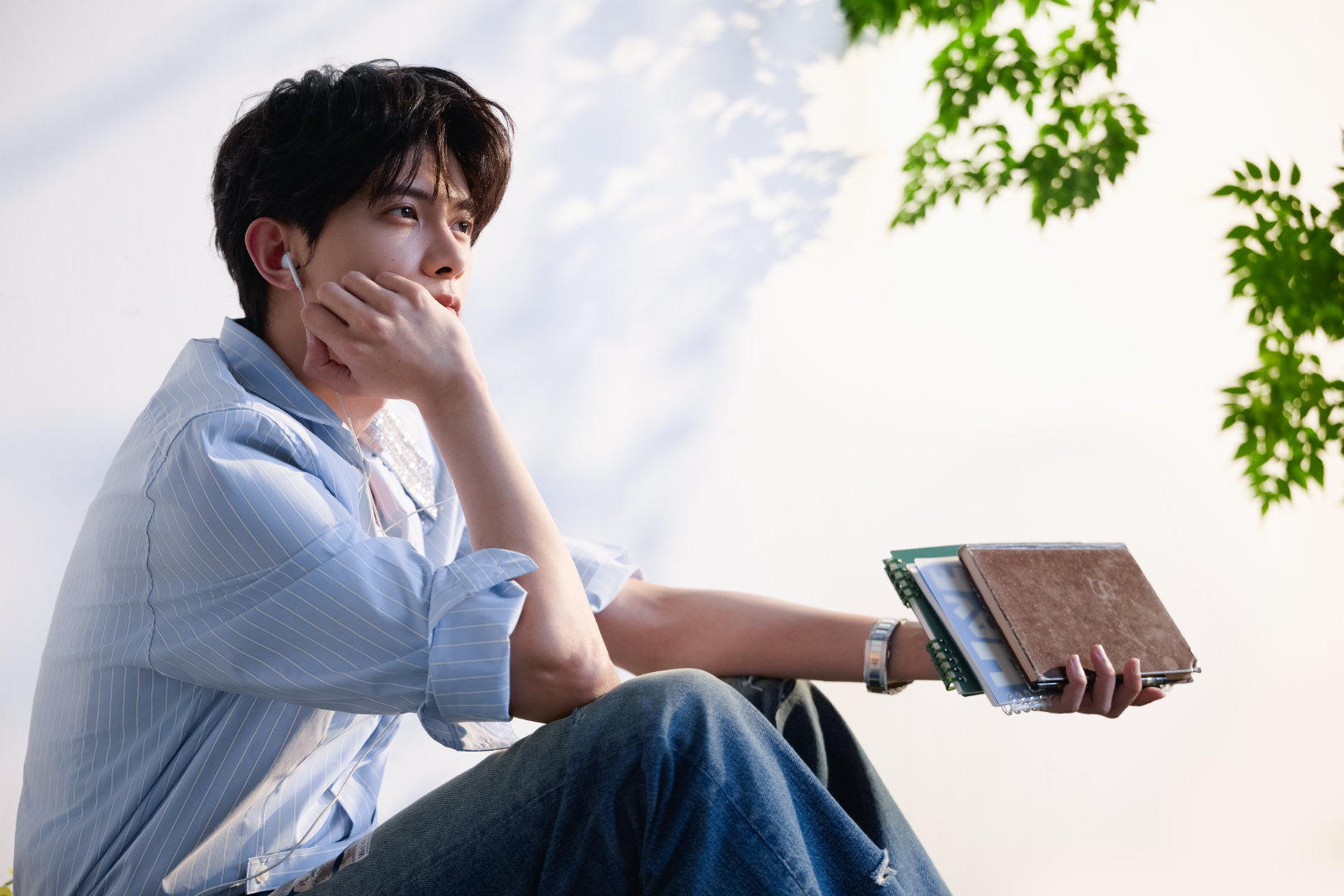 #邓凯# dk#邓凯沈青决#

愿你被这个世界温柔以待，愿所有的美好都如期而至，愿你在每一个平凡的日子里都能找到小确幸 🍬
️


邓凯金枝 | 邓凯崔弼方 | 邓凯子淼 | 邓凯浮生｜邓凯齐旻｜邓凯珠雀｜邓凯沈青决 ​